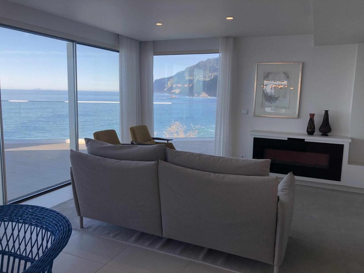 Вилла Casa Del Mar- Wonderfull Sea Views & Swimming Pool Понта-Делгада Экстерьер фото