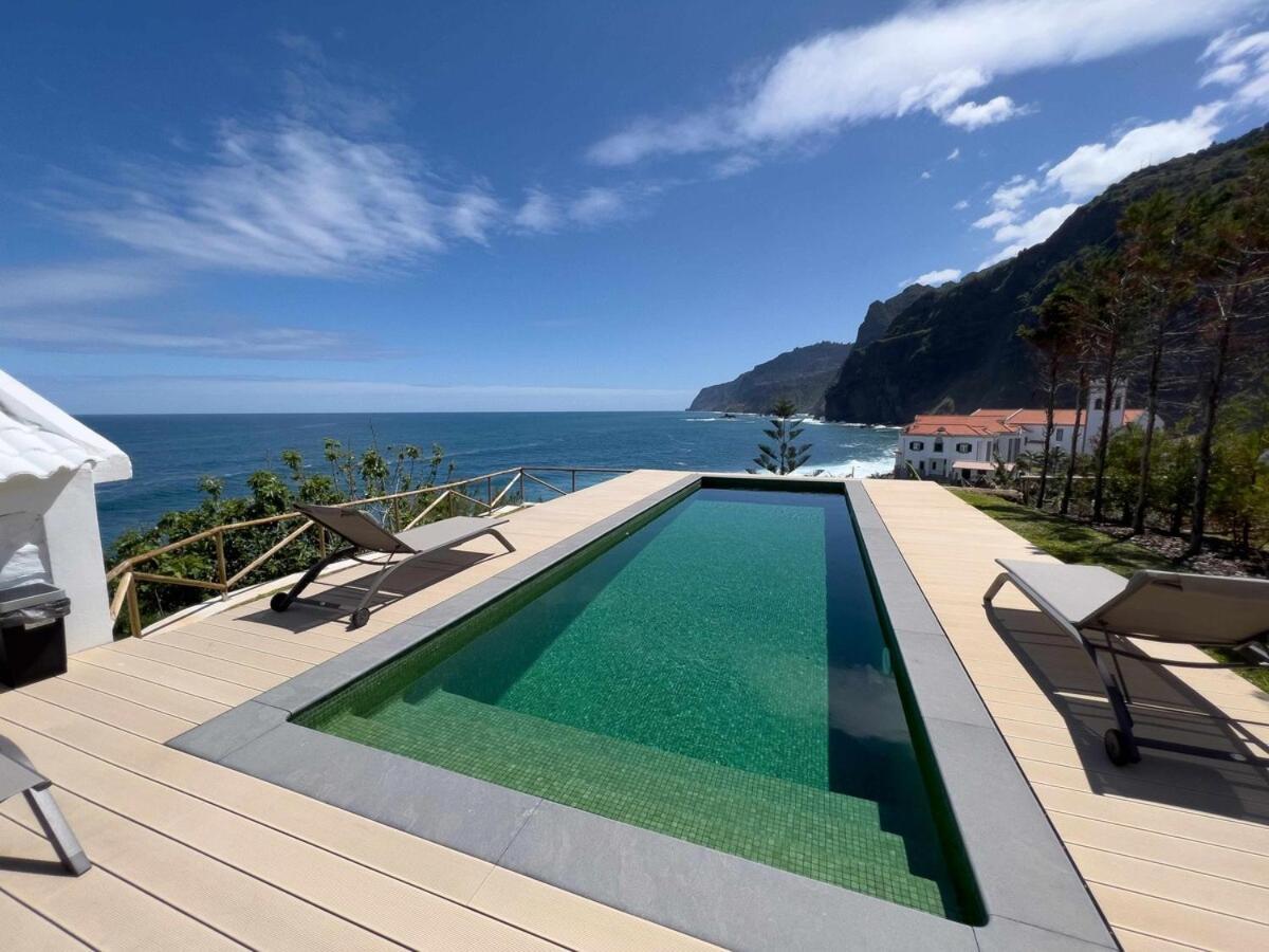 Вилла Casa Del Mar- Wonderfull Sea Views & Swimming Pool Понта-Делгада Экстерьер фото